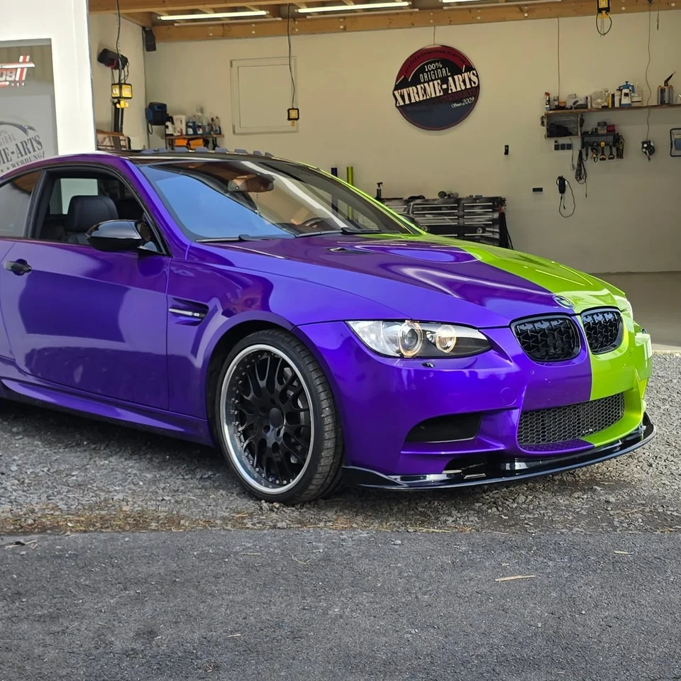 BMW M3 · Two-Face-Folierung in Violett und Grün