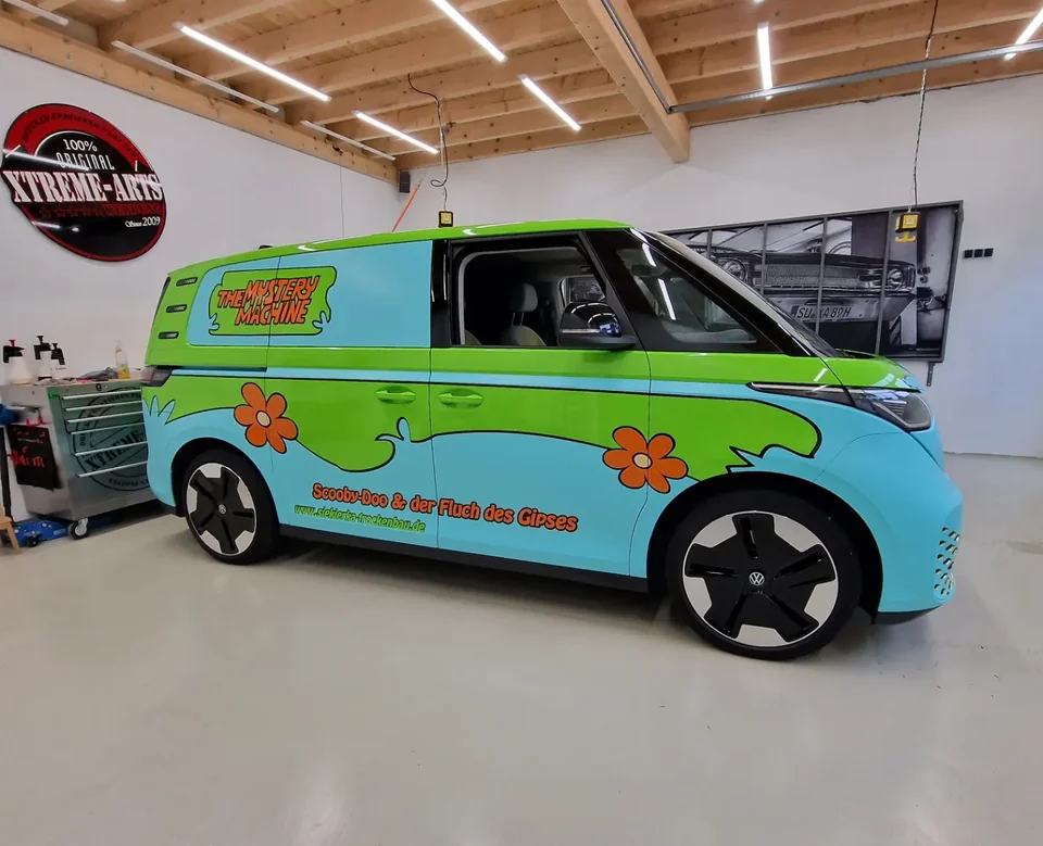 VW ID. Buzz · Design mit Folienschnitten